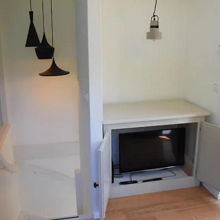 Benbzuiderzee فندق مبيت وإفطار هاتِم