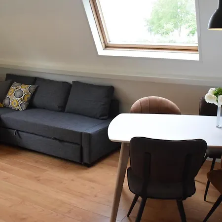 فندق مبيت وإفطار Benbzuiderzee