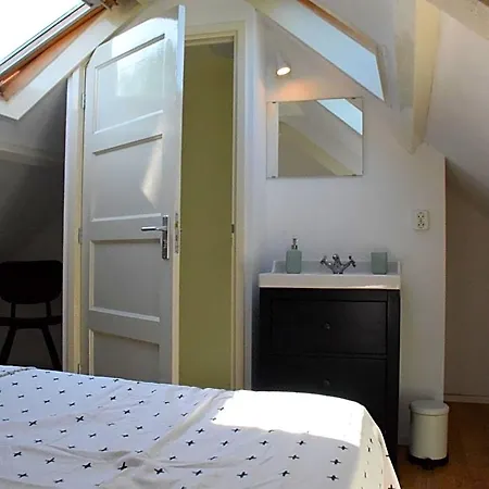 Benbzuiderzee Bed & Breakfast