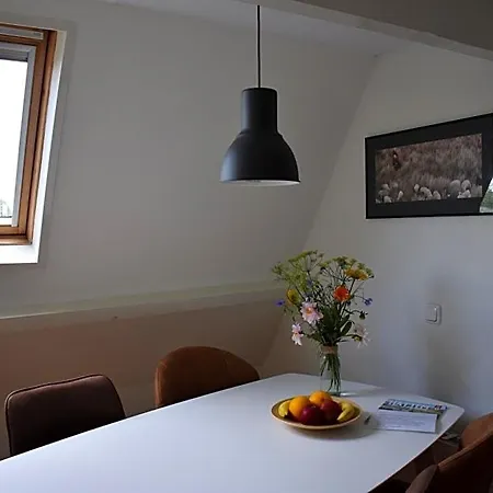 Benbzuiderzee Bed & Breakfast